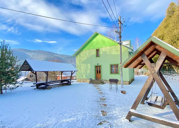 Holiday home Goryanka Family Mykulychyn